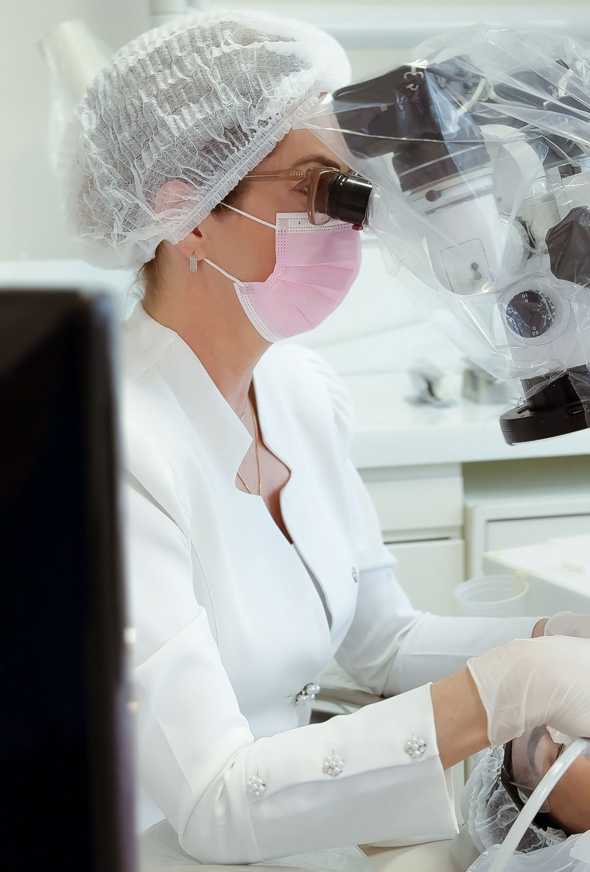 Endodontia Microscópica - Tecnologia